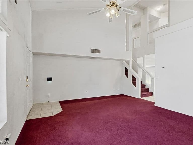 3744 Beacon Point St photo 5