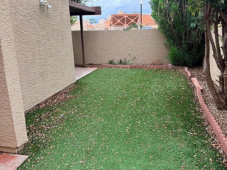 13822 N 41ST Court photo 3