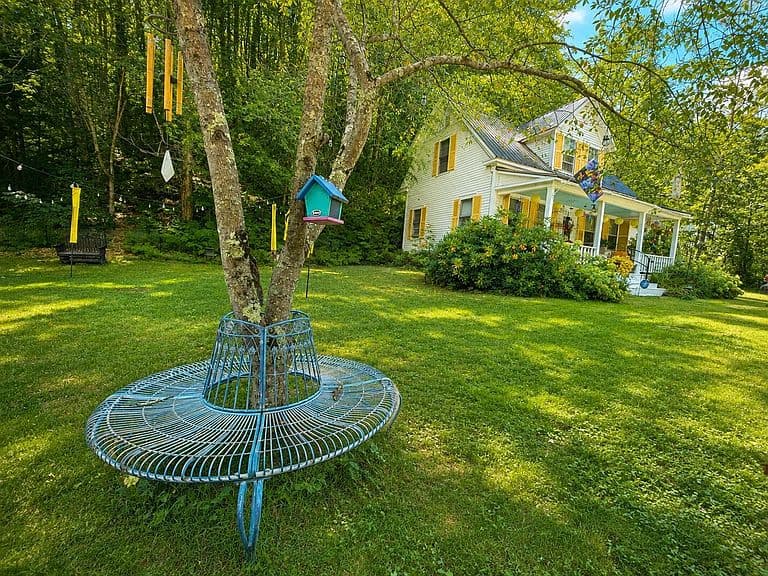 311 Dover Road photo 3