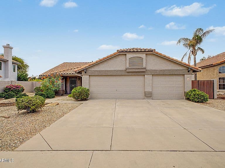 2156 S RAVEN Circle photo 1