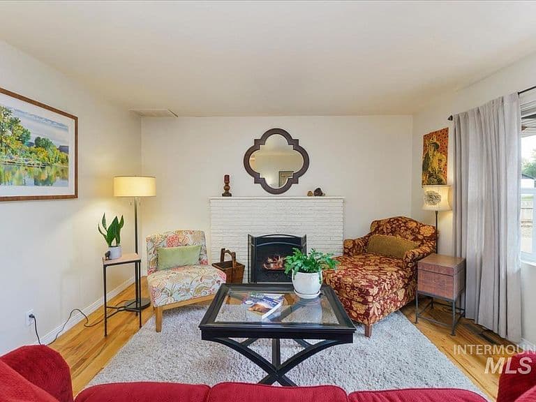 205 N Atlantic St photo 4