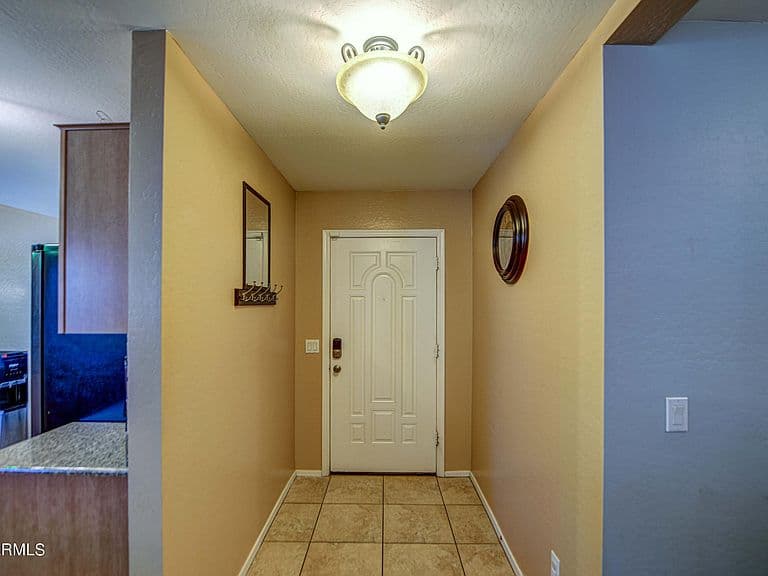 5334 S 237TH Lane photo 5