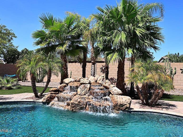 18182 W LAS PALMARITAS Drive photo 3