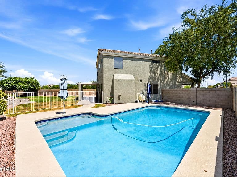 21650 N 94TH Lane photo 3
