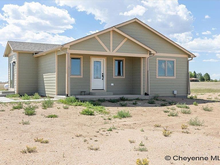 1022 Road 143 photo 1