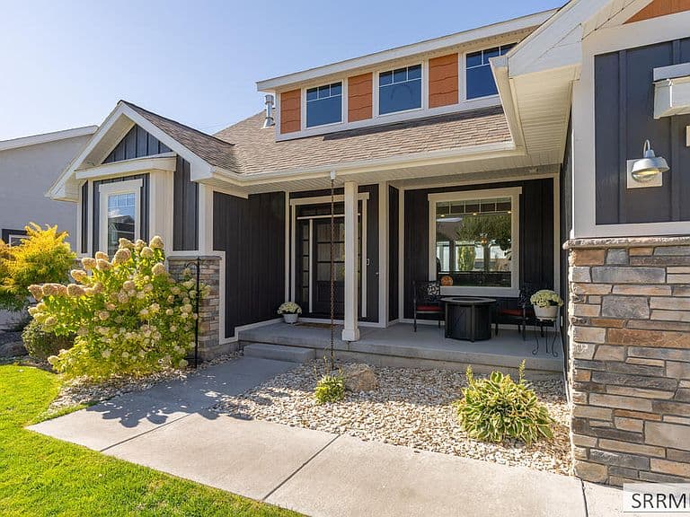3136 S Chartwell Gdn photo 3