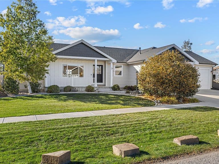 124 Feldspar Way photo 1