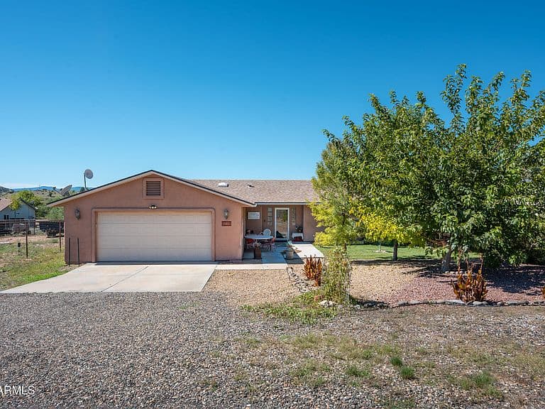5650 N TOWERS Drive photo 1