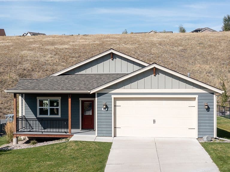 6987 Shaver Dr photo 1
