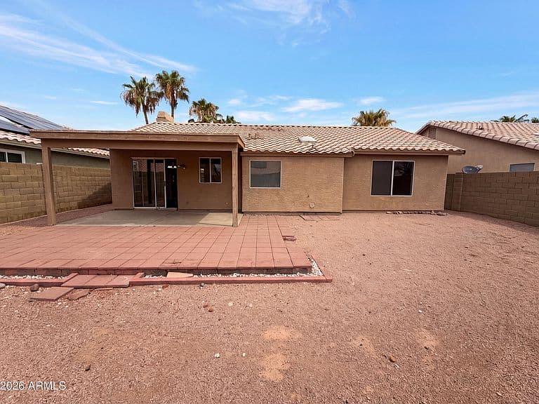 2945 E HONONEGH Drive photo 5