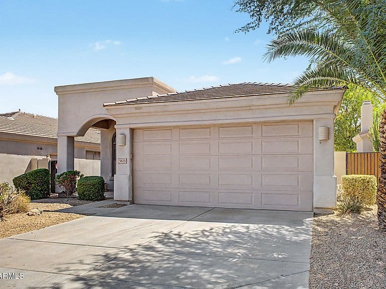3123 E AMBER RIDGE Way photo 2