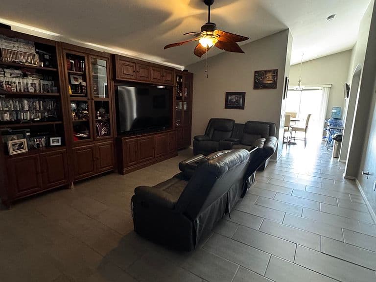 23682 N SUNRISE Circle photo 3