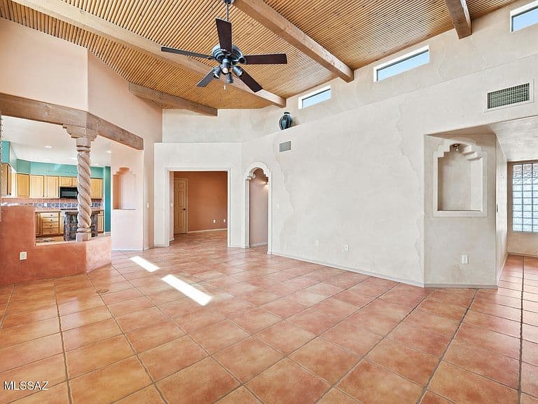 889 W Camino Tierra Libre photo 3