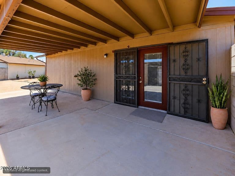 13822 N 47th Avenue photo 1