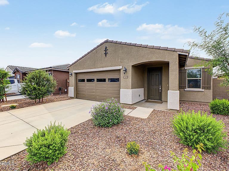 41605 W SONORAN Trail photo 3