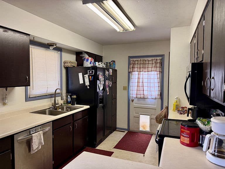 1808 Crest Way photo 5
