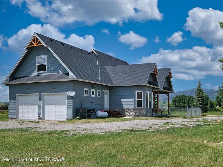 3139 Swan Valley Hwy photo 5