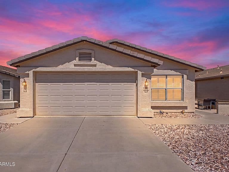 3444 E BELLERIVE Place photo 2
