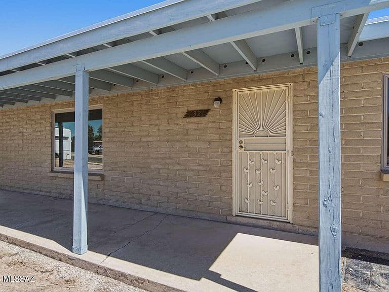 7321 E Tamara Dr photo 4