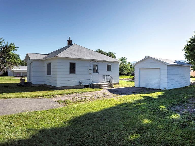 1014 Eaton St photo 2