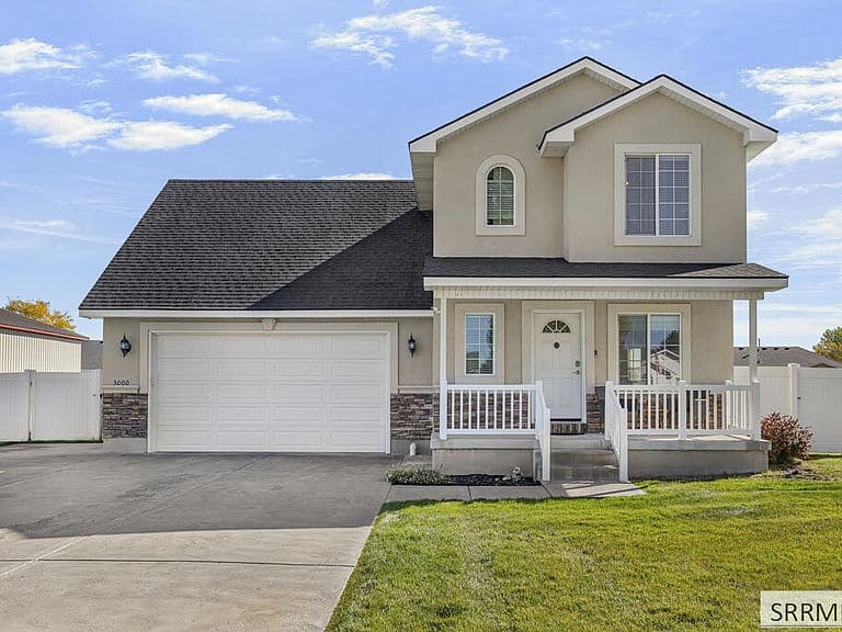 3000 Lilac Cir photo 2
