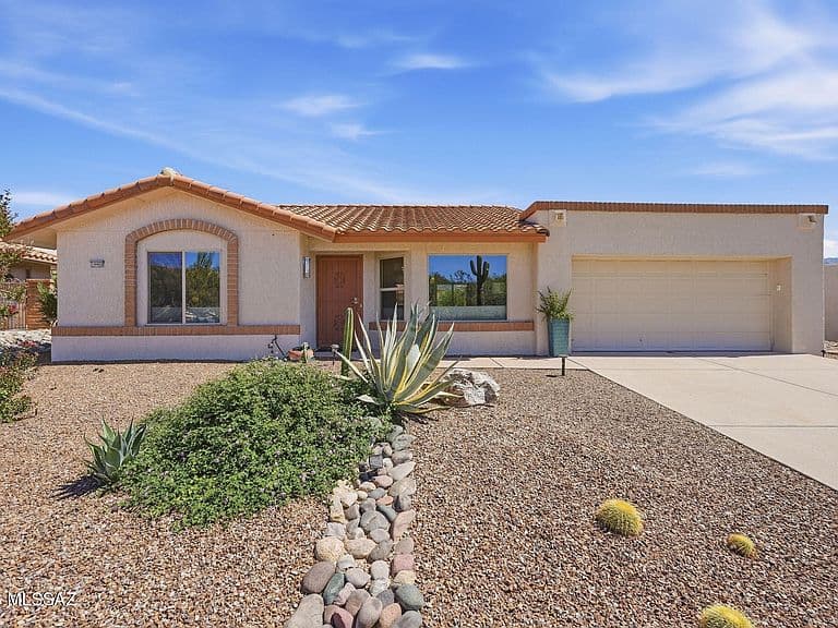 14400 N Crown Point Dr photo 4