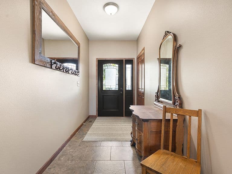2815 Water View Dr photo 3