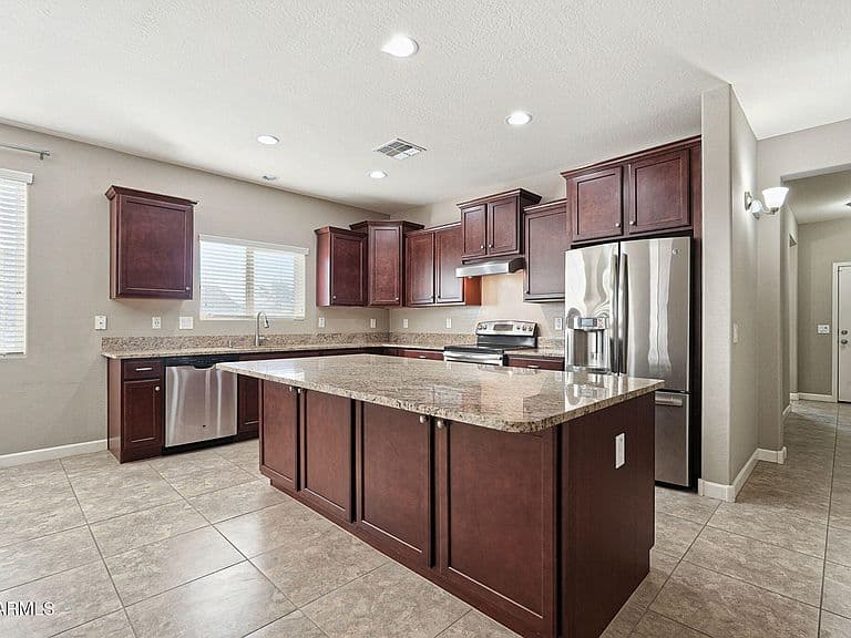 1228 E PALO VERDE Drive photo 2