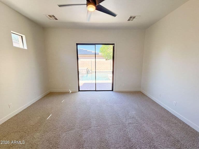 16148 W GLENROSA Avenue photo 4