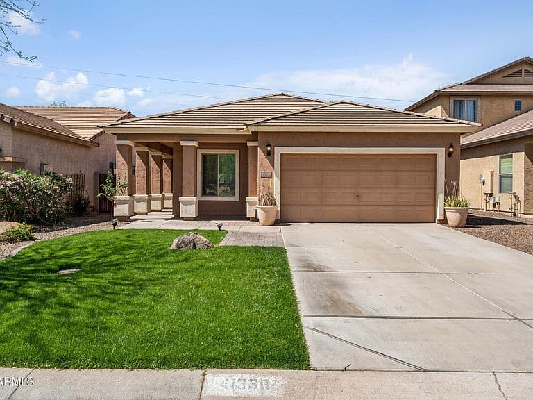 41330 N SALIX Drive photo 3