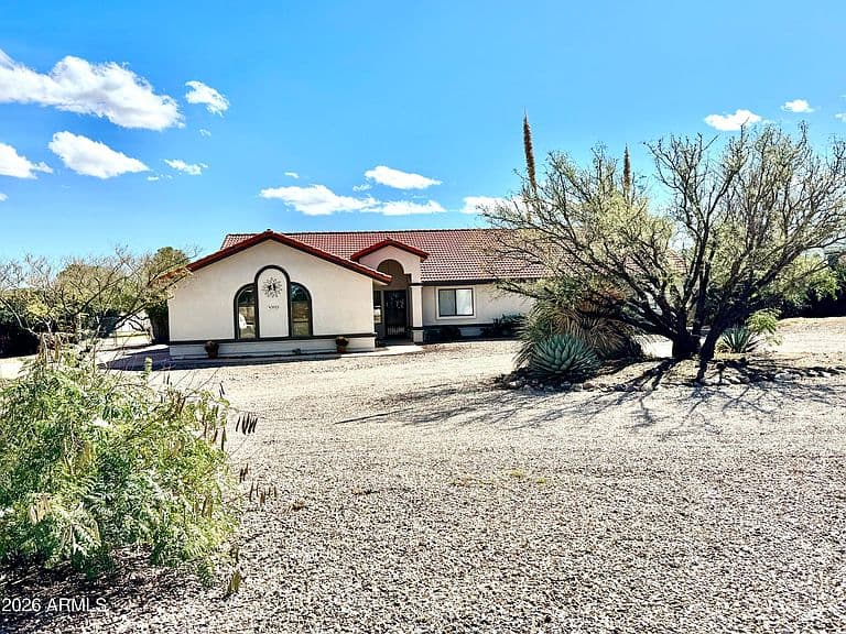 3522 E Navaho Street photo 1