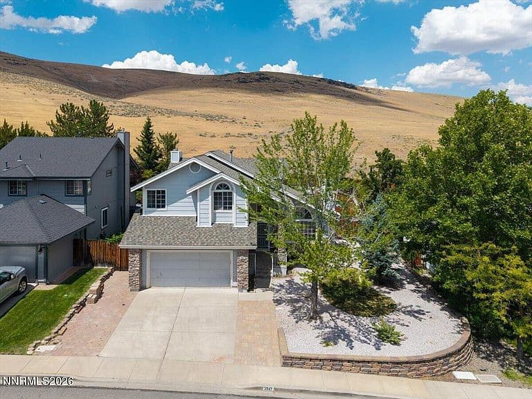 3947 Regal Dr photo 2