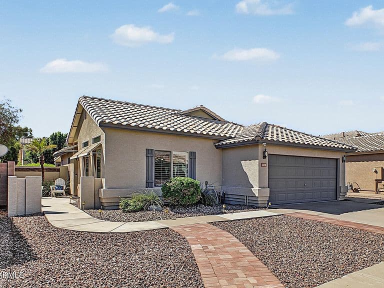 4675 E SUMMERHAVEN Drive photo 5
