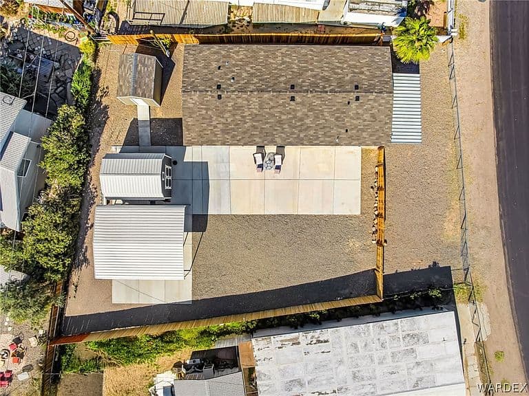 432 Coral Reef Dr photo 4