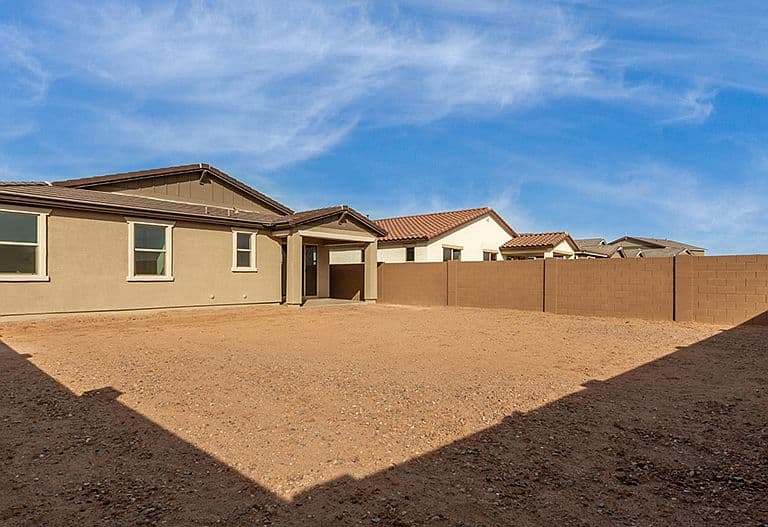 40461 W Wade Dr photo 3