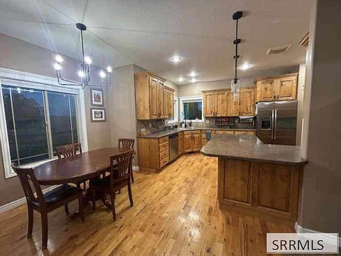 4035 Molly Dr photo 5