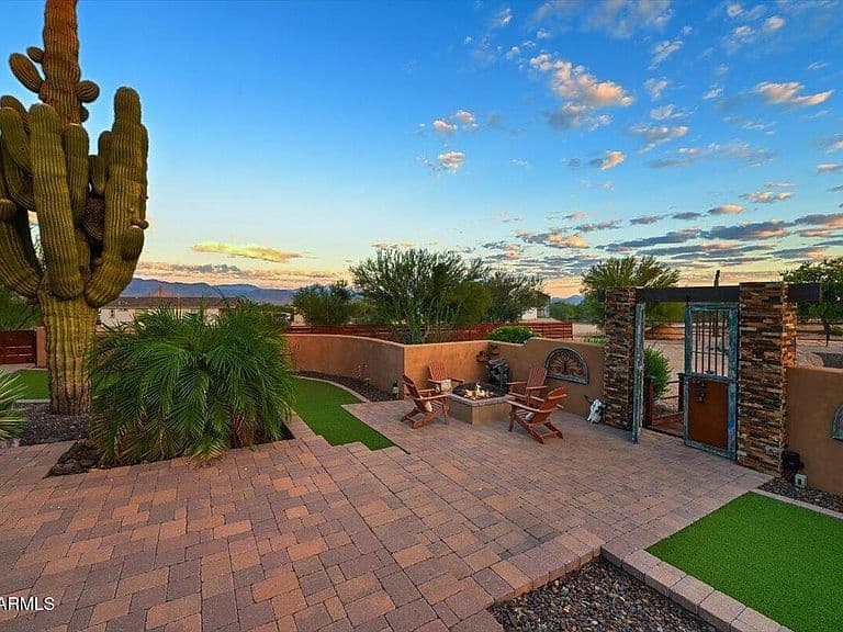 16348 E CALLE DE LOS FLORES Drive photo 5