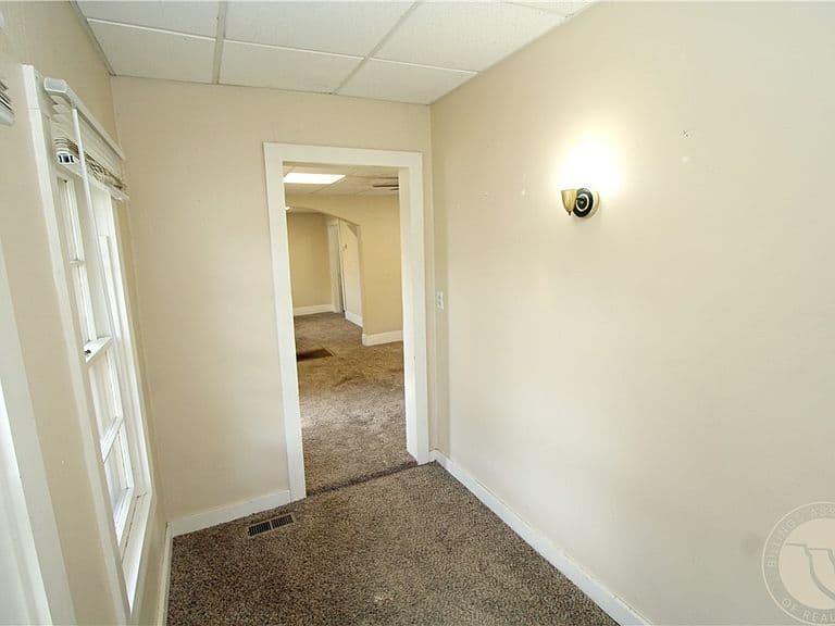 512 1st Ave photo 4