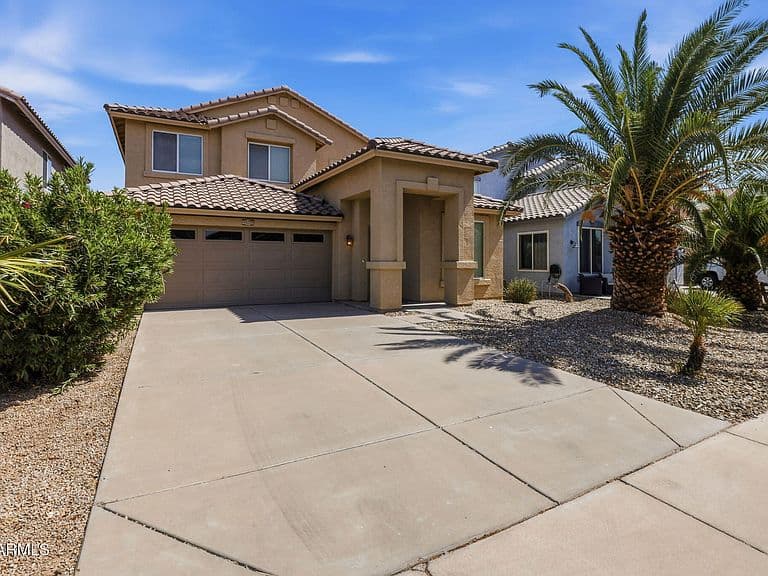 44228 W MCCLELLAND Drive photo 3