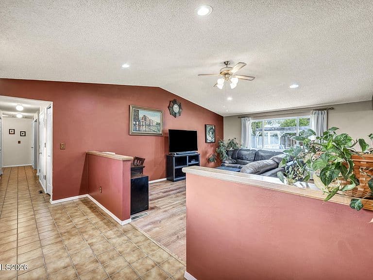 4155 Eastlake Blvd photo 5