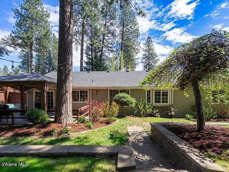 602 S Riverside Harbor Dr photo 2