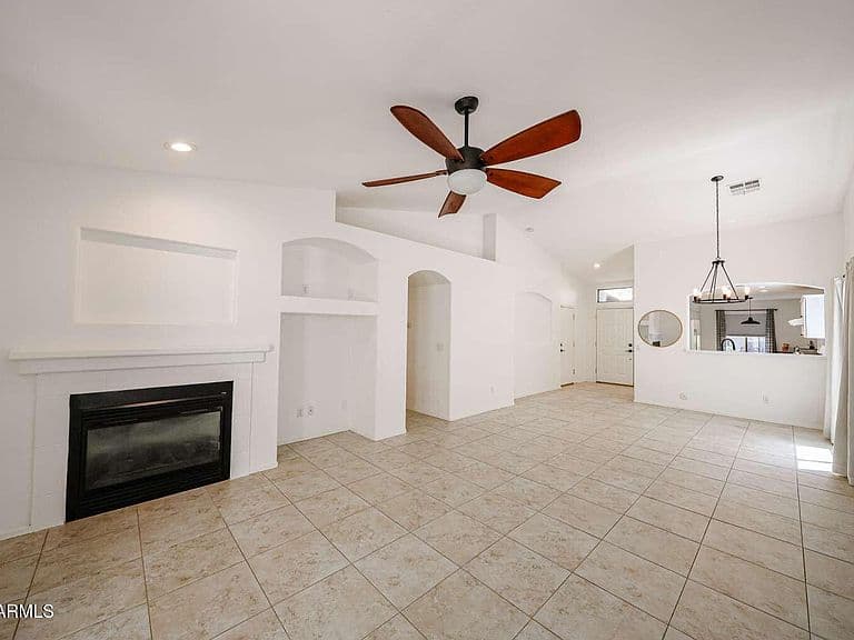 4746 E WOBURN Lane photo 3