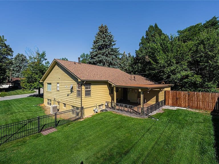 2917 Ronan Dr photo 5