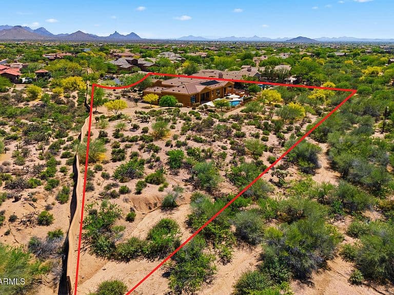 10432 E WINTER SUN Drive photo 3