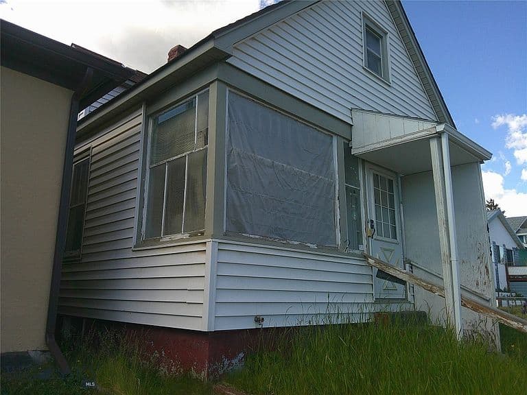 405 W Commercial Ave photo 3