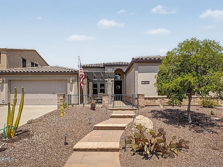 17836 W PASEO Way photo 3