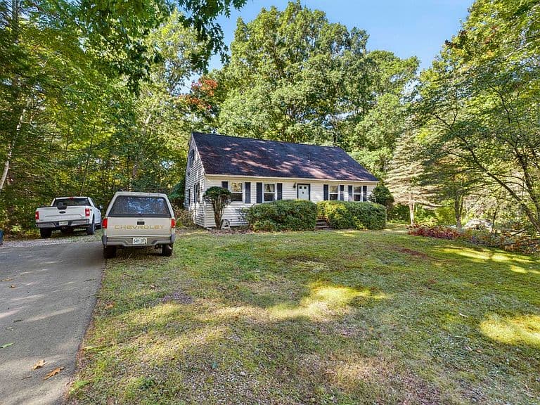 51 Mo-Sett Avenue photo 4