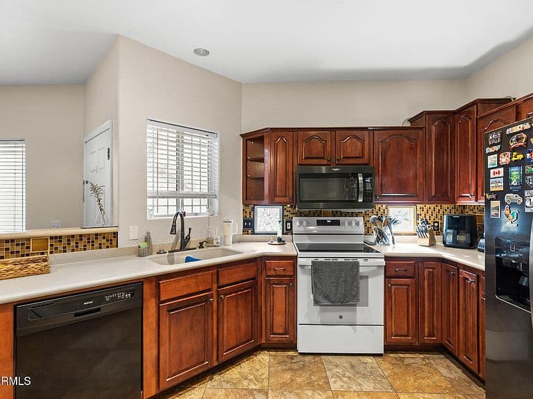 9750 N MONTEREY Drive #63 photo 3