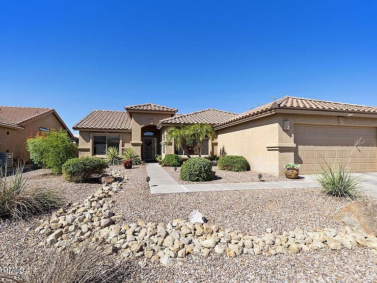 9853 E CRYSTAL Drive photo 1