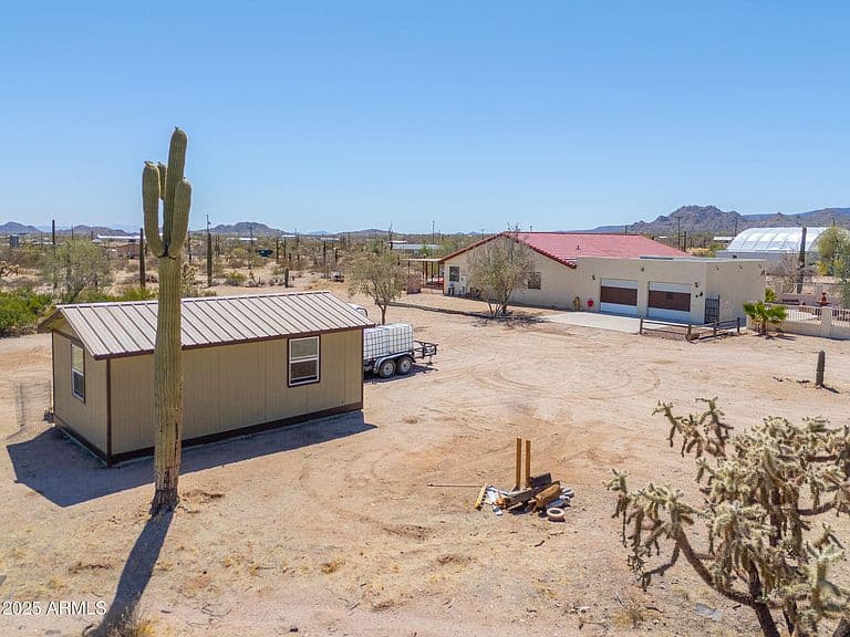 209 S HIDDEN VALLEY Road photo 5